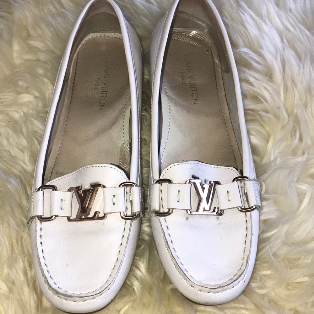 Louis Vuitton White Size 6 Flats Shoes Loafers